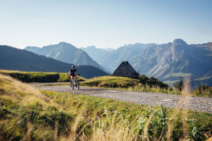 Mountainbiken im Bereich Diedamskopf © Sebastian Stiphout - Bregenzerwald Tourismus