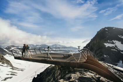 Gipfelplattform top of Tyrol © Andre Schoenherr