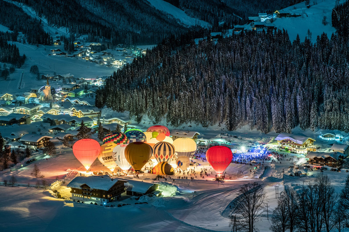 Die traditionelle Nacht der Ballone findet am Samstag, dem 14. Jänner statt © Hanneshof Filzmoos