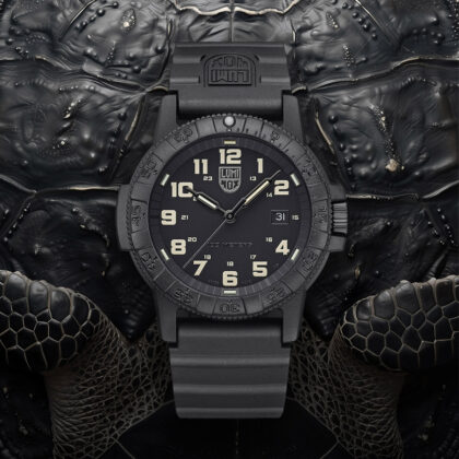 Luminox Creative-Backgrounds Leatherback Sea Turtle