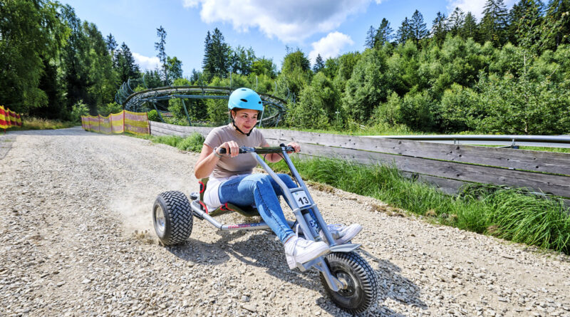 Mountaincarts Seilbahn Ochsenkopf @Tourismuszentrale Fichtelgebirge Florian Trykowski Cart Woman