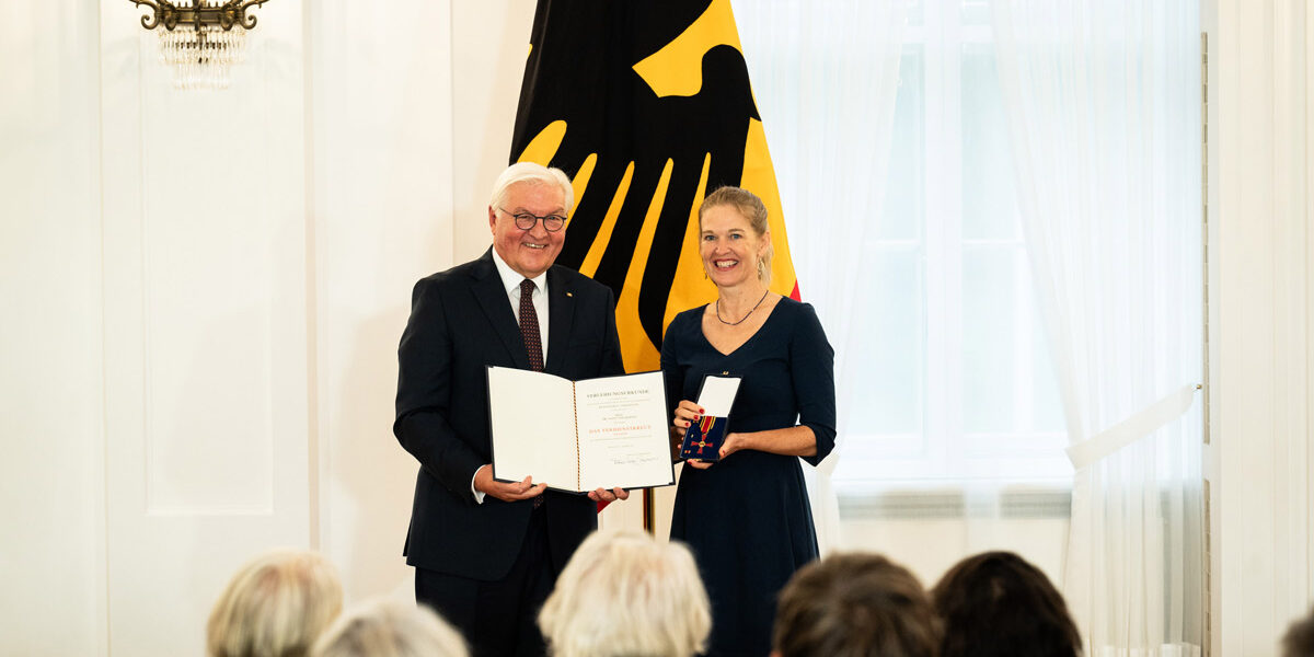 Antje von Dewitz erhält den Bundesverdienstorden vom Bundespräsidenten