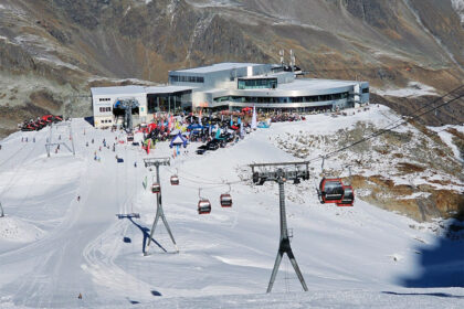 INTERSPORT TESTIVAL am Stubaier Gletscher © Roland Schopper