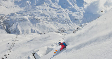 Skifahren in Lech Zürs (c) Sepp Mallaun - (c) Lech Zürs Tourismus