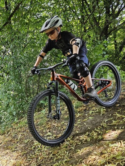 Giant Faith Mini-Mullet Bike © Roland Schopper