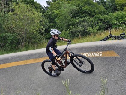 Giant Faith Mini-Mullet Bike © Roland Schopper