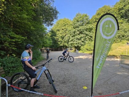 HappyTrails.de Bikekurs Heummödern Trail © Roland Schopper