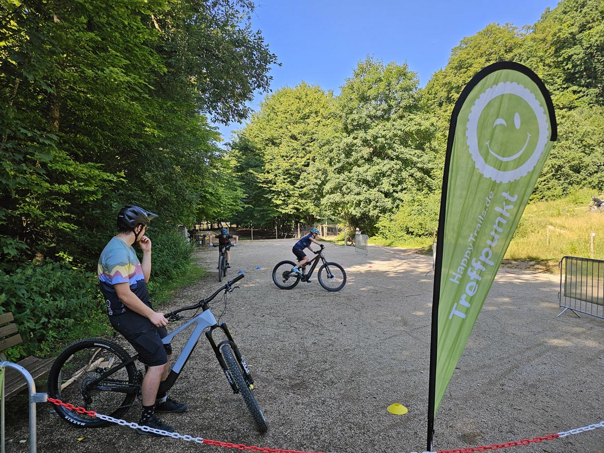 HappyTrails.de Bikekurs Heummödern Trail © Roland Schopper
