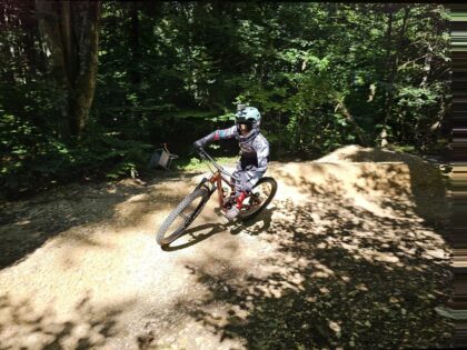 Heummödern Trail mit Giant Faith Mini-Mullet Bike © Roland Schopper