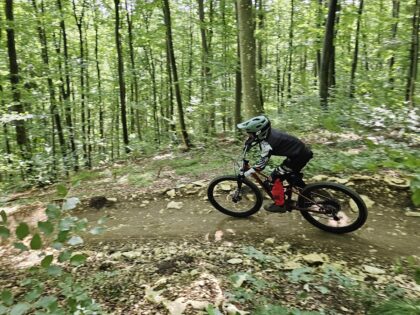 Heummödern Trail mit Faith Mini-Mullet Bike © Roland Schopper