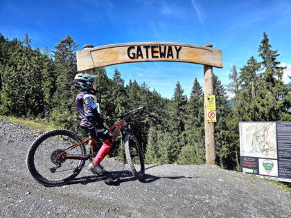 Leogang Bikepark mit Giant MTB © Roland Schopper