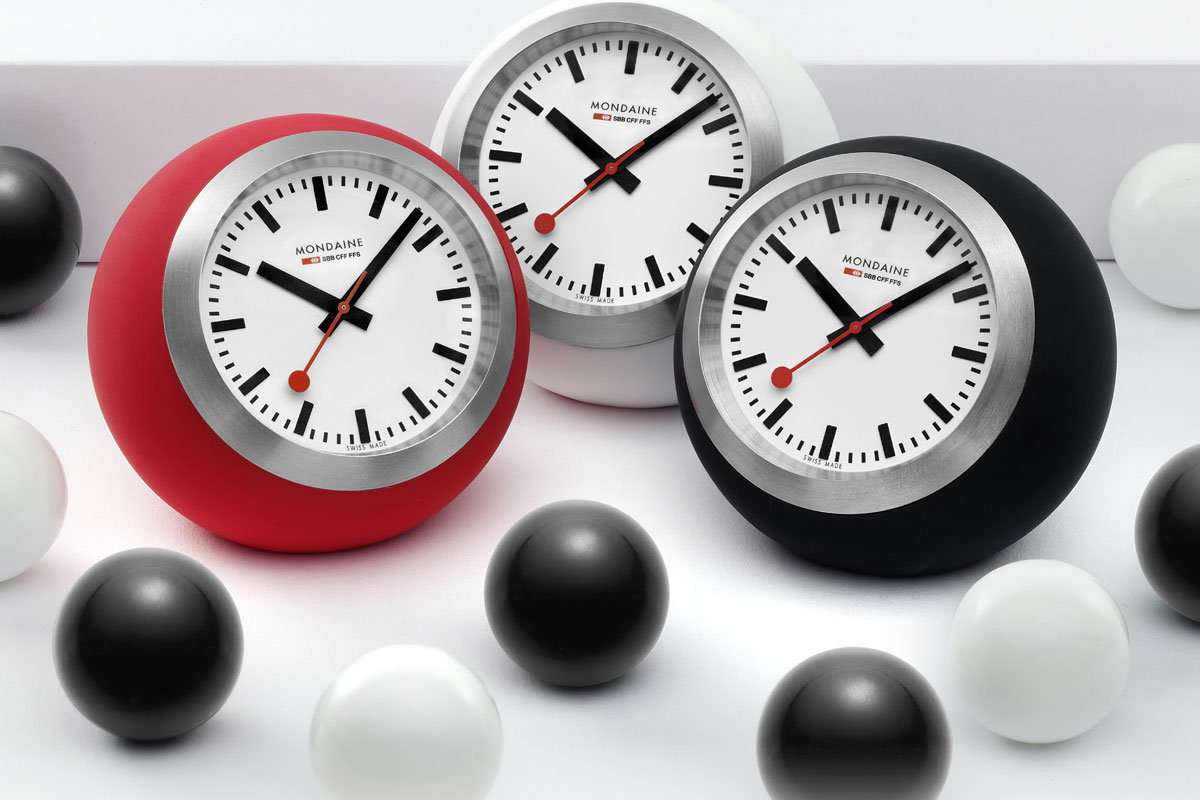 Mondaine GLOBE KOLLEKTION