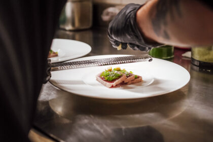 Mediterraner Geschmack mit lokalen-Produkten © Andres Ramirez Alejandro VALLUGA Hotel