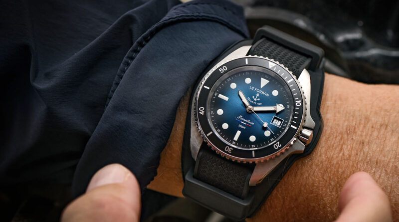 Le Forban Securite Mer Marseillaise Abyss Blue Mood Shot