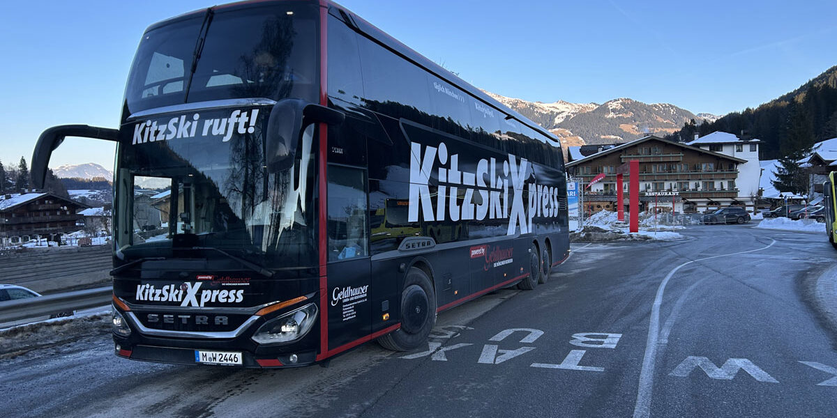 Mit dem KitzSkiXpress von Geldhauser nach Kirchberg Tirol © Roland Schopper