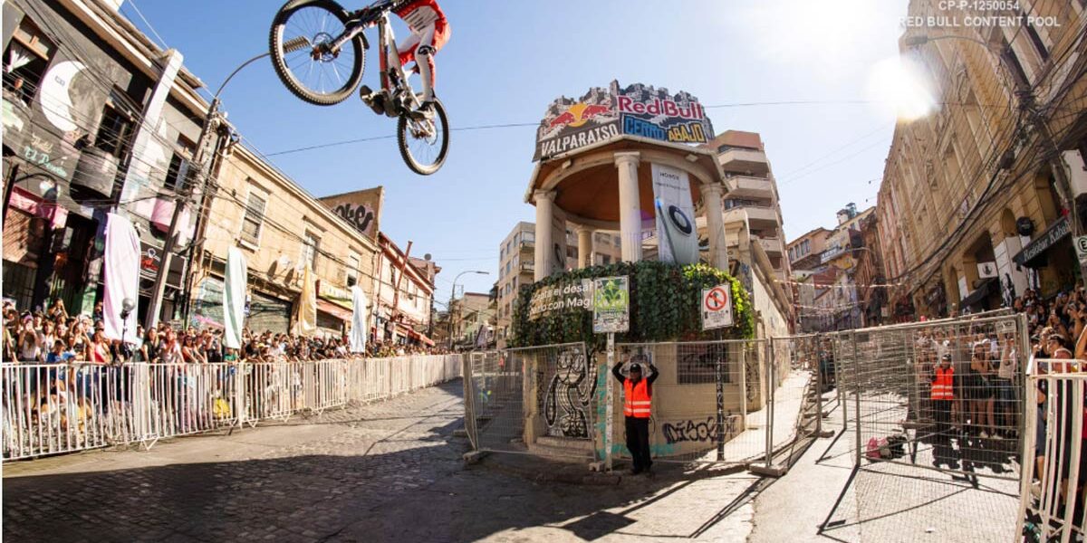Red Bull Cerro Abajo 2026 Valparaíso, Chile Jean Louis de Heeckeren / Red Bull Content Pool