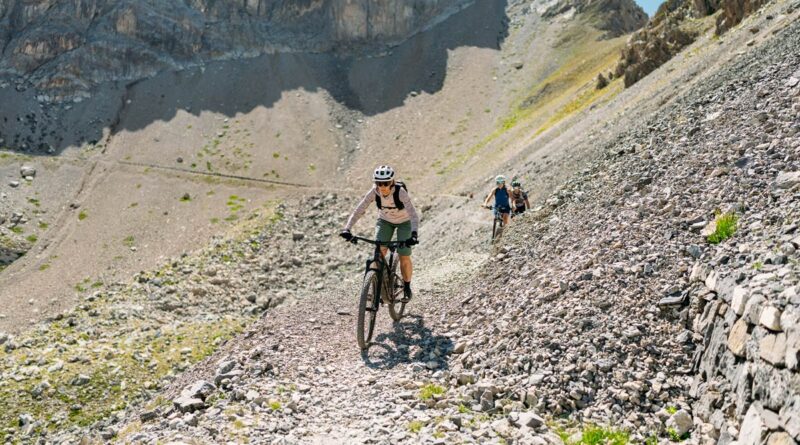 Biken im Valle Maira: Okzitanische Kultur, stille Dörfer und Trails ohne Ende