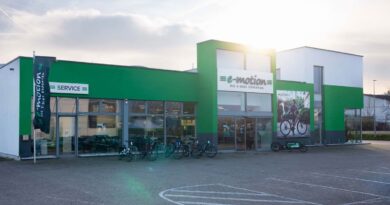 e-motion Shop Pulheim Aussenansicht © Kamil Grad
