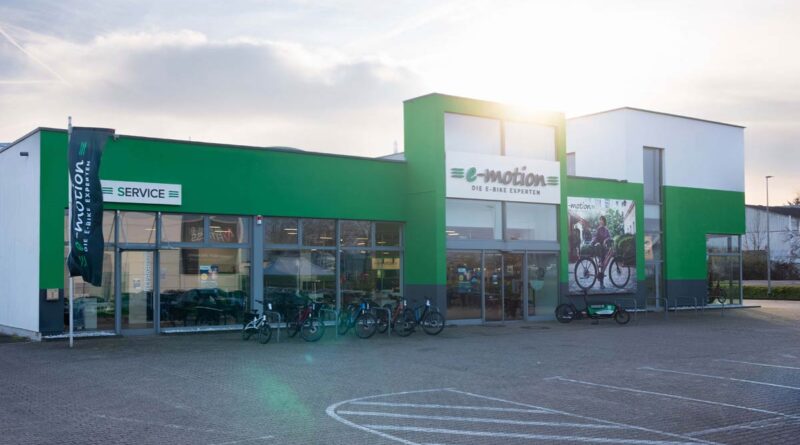 e-motion Shop Pulheim Aussenansicht © Kamil Grad