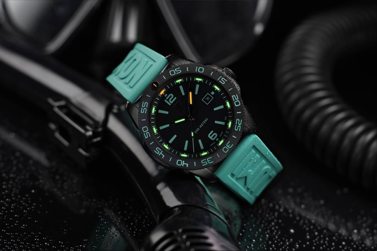 Luminox XS.3124.N.SET-UVS2