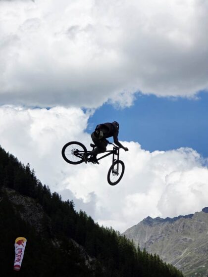 SWATCH NINES BIKE 2026 Sölden Xavier Ragun @ Roland Schopper