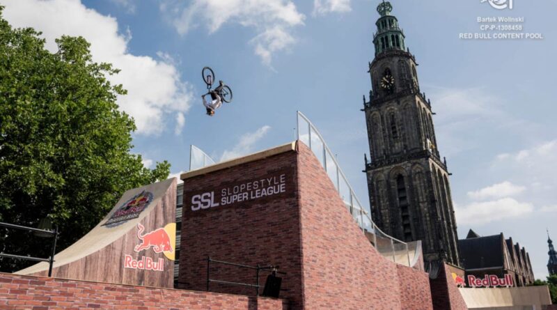 Red Bull District Ride Groningen Bartek Wolinski / Red Bull Content Pool