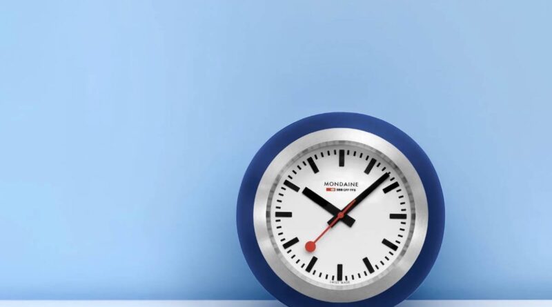MONDAINE neue Globe Clock Kollektion